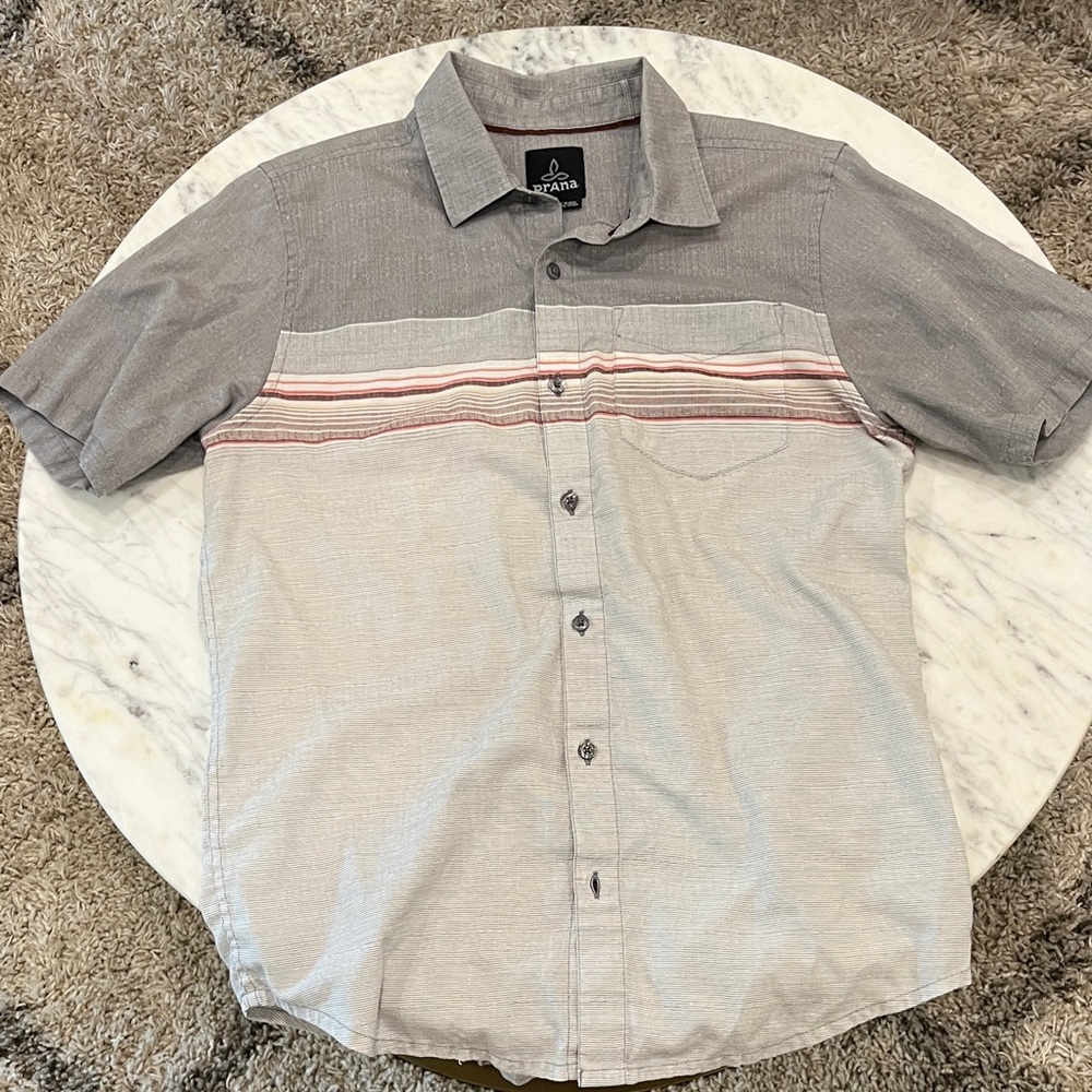 Prana Casual Gray and Pink Button Down Shirt